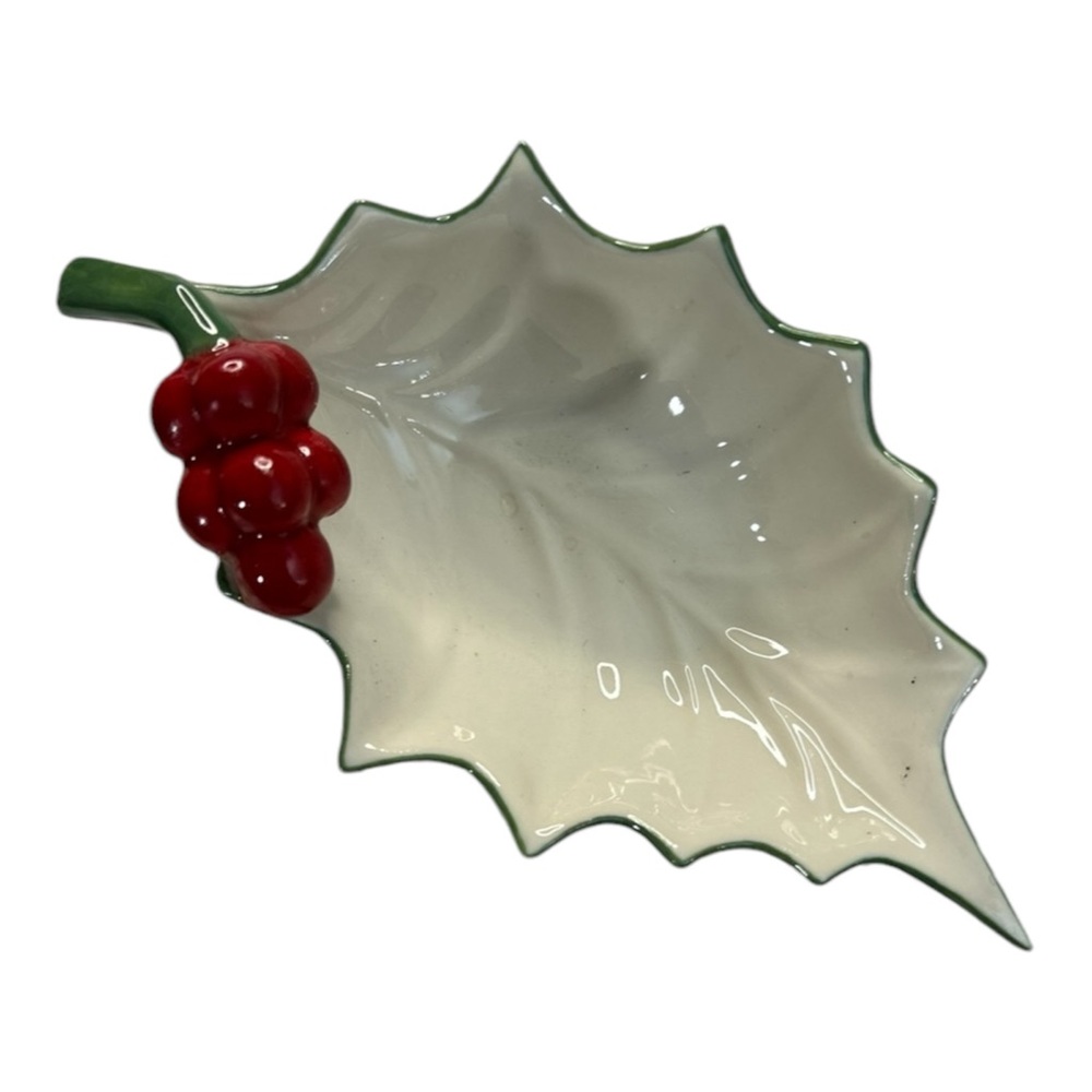 Andrea by Sadek Winter Christmas Holly Berry Trinket Dish Off White Green Red